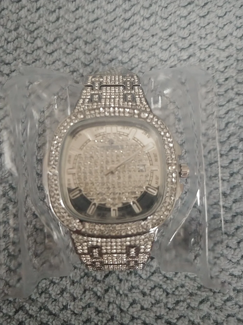 Men’s Silver Crystal Pavé Bracelet Watch — Statement Timepiece